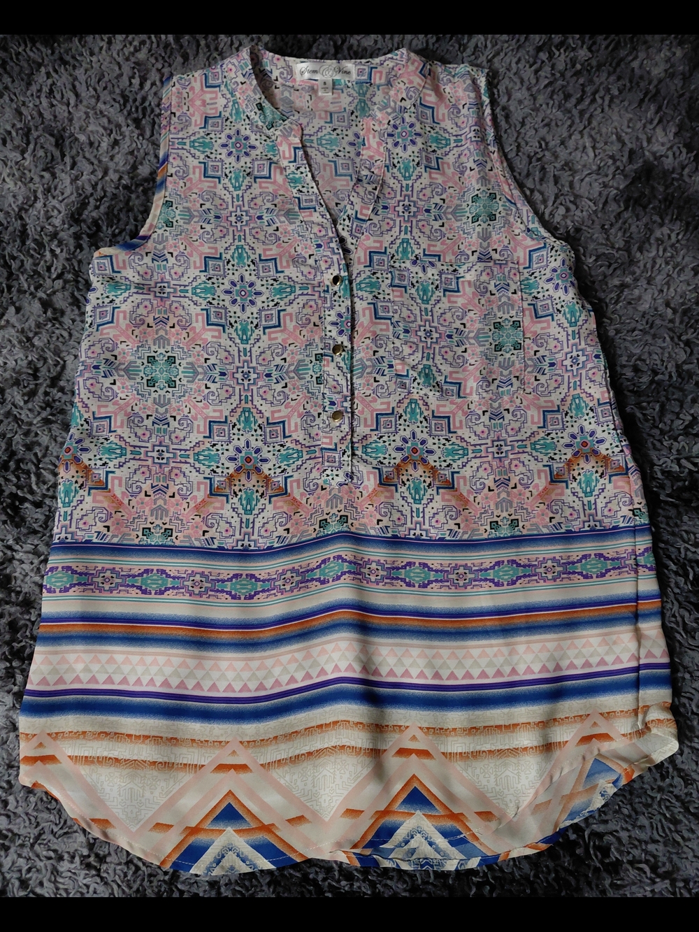 Stem & Vine Southwestern Tribal Geometric Print Sleeveless Top Blouse